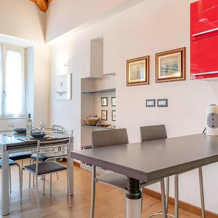 Апартаменты Easy Welcome Casa Roncati - Белладжо